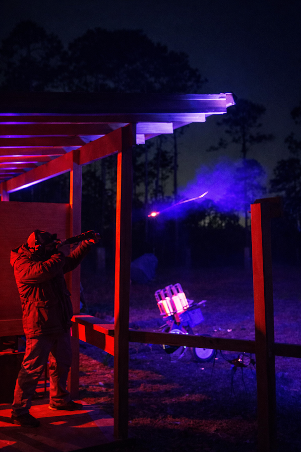 Glow Shotgun Shoot