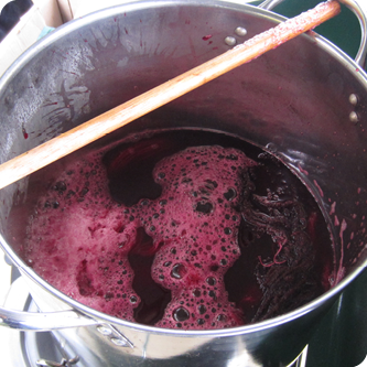 Natural dye in a metal pot