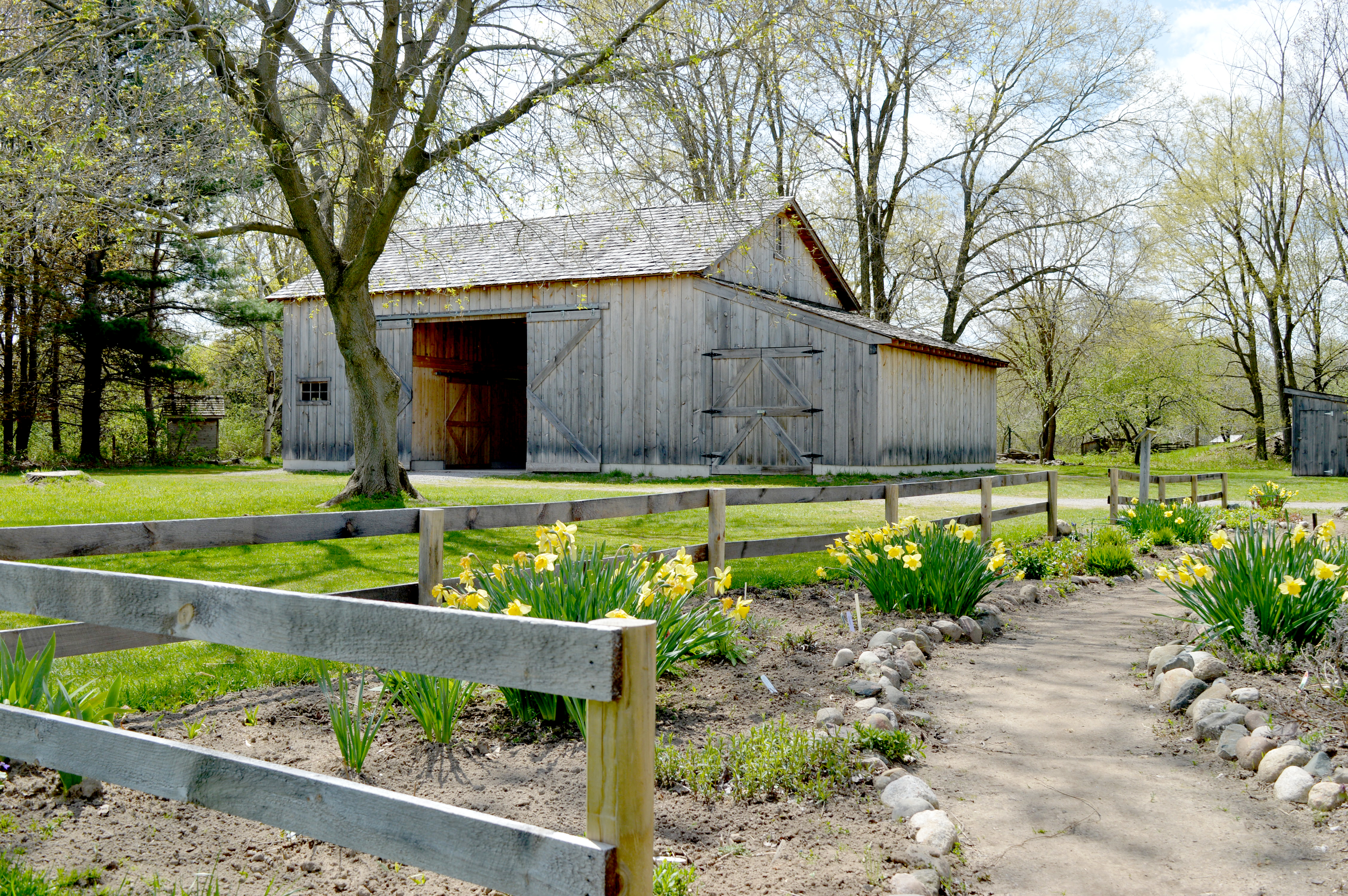 Homestead Sunday Log Cabin Day